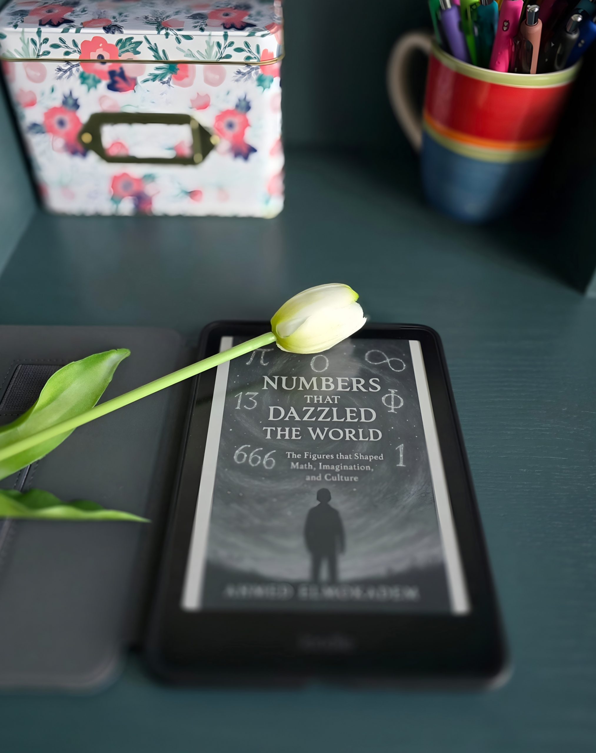 Dream Desk Final View